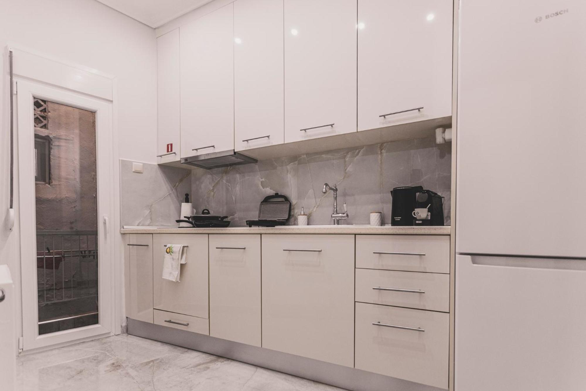 Kartell Luxury Apartment Thessaloniki Center Zewnętrze zdjęcie